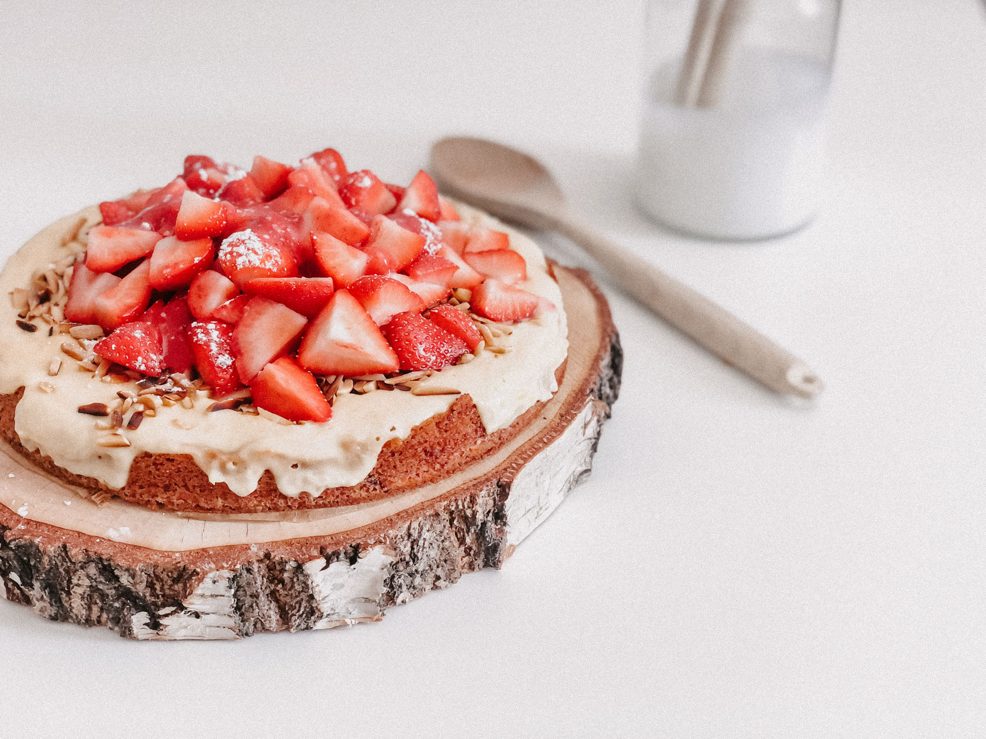 Veganer Erdbeerkuchen Sommerkuchen